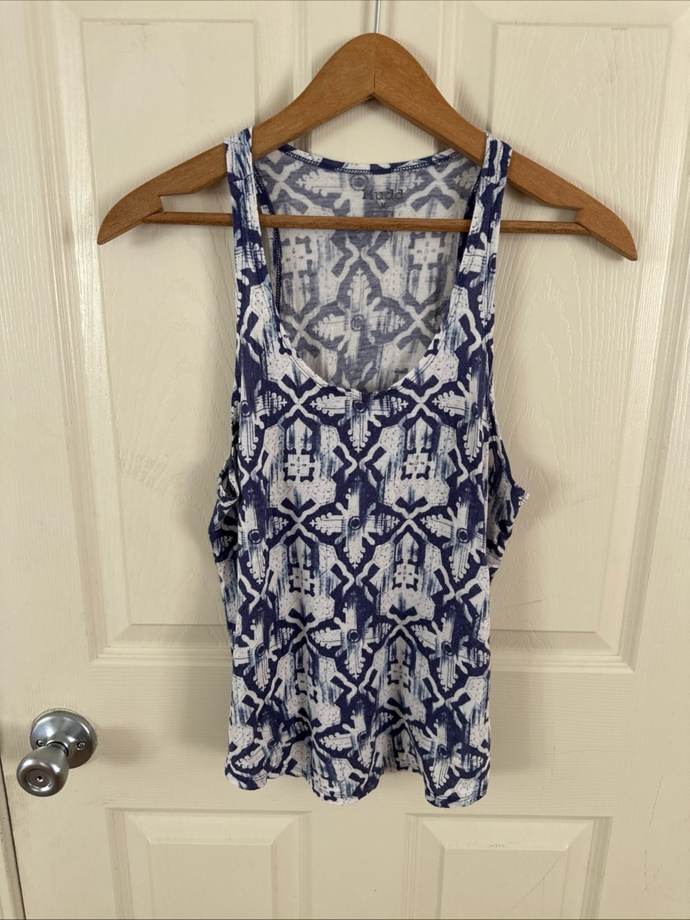 Mudd Blue White Navy Print Sleeveless Rayon Blouse Cami Racerback Tank Top Sz- M
